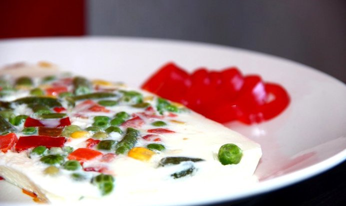 Омлет с мексиканской смесью