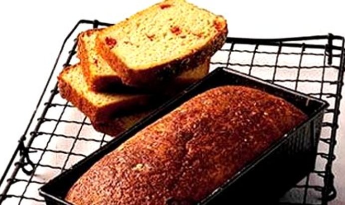 Домашний хлеб с томатами