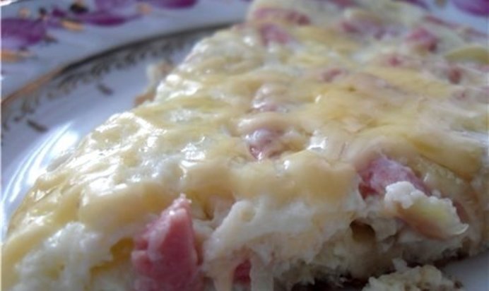 Омлет с сыром и колбасой