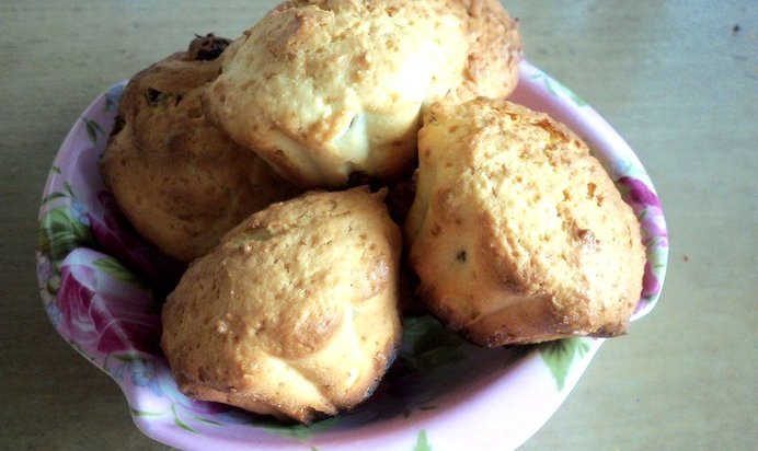 Творожные кексы с изюмом