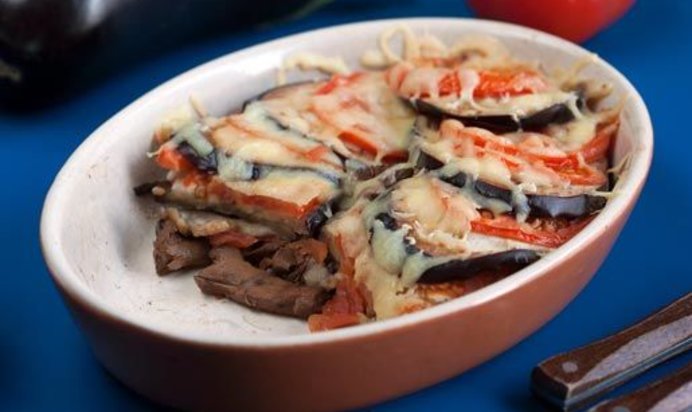 Запеканка из лисичек и баклажанов