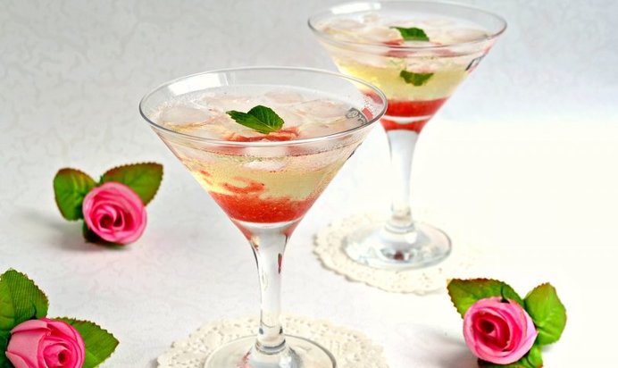 Коктейль Клубничный MARENGO