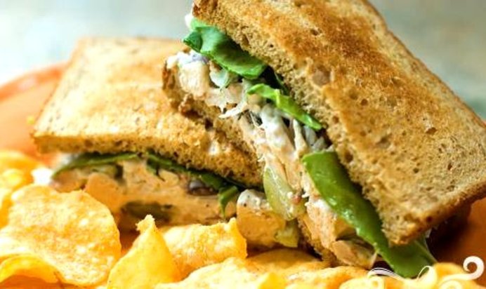 Бутерброды с куриным салатом