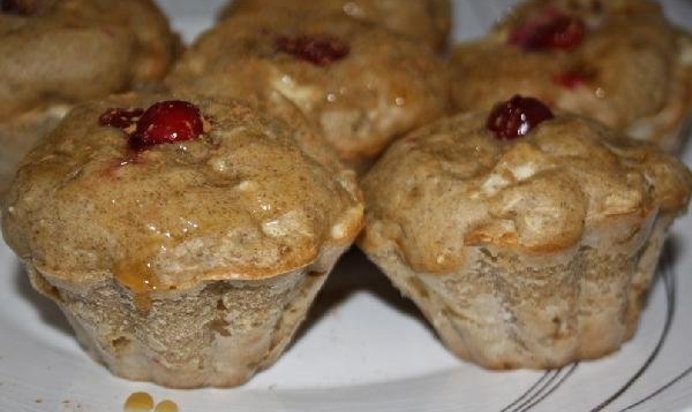 Яблочные кексы