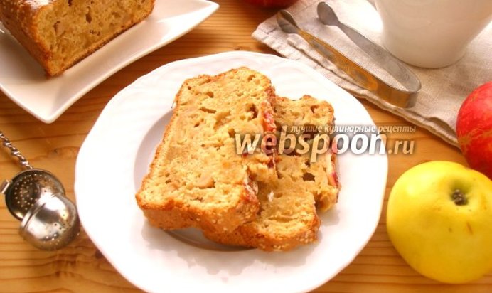 Яблочный кекс с кунжутом