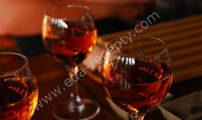 Домашнее вино из варенья