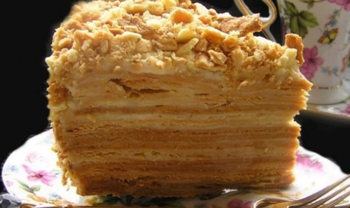 Торт Наполеон «мокрый»