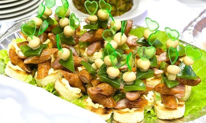 Бутерброды закусочные с грибами