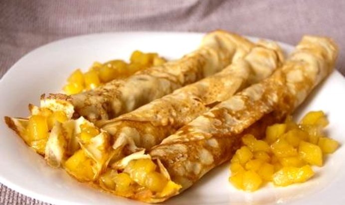 Французские крепы с яблочной начинкой