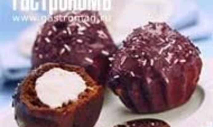 Шоколадные кексы с творожной начинкой