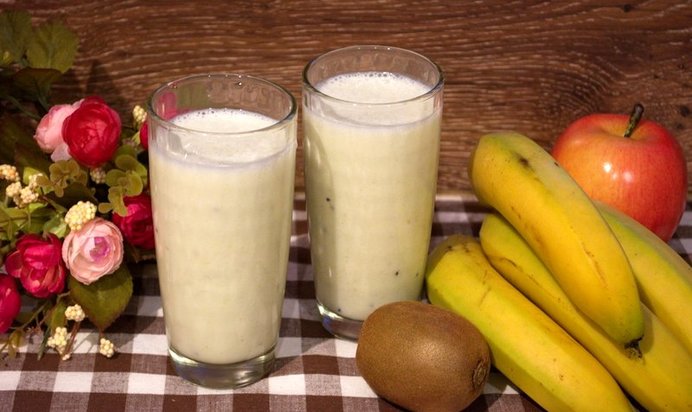 Коктейль из киви и банана