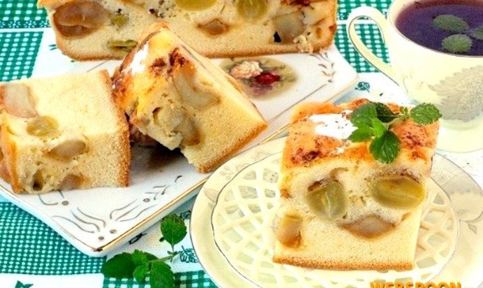 «Накрахмаленный» яблочно-виноградный пирог