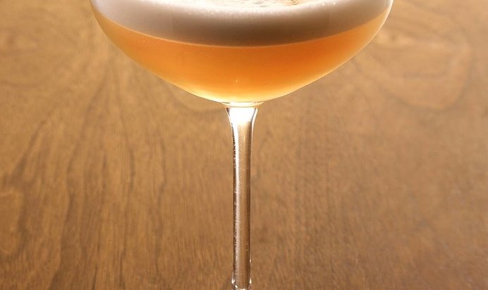 Коктейль «Корпс-ревайвер №2» (Corpse Reviver #2)