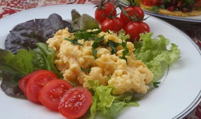 Нутовый омлет