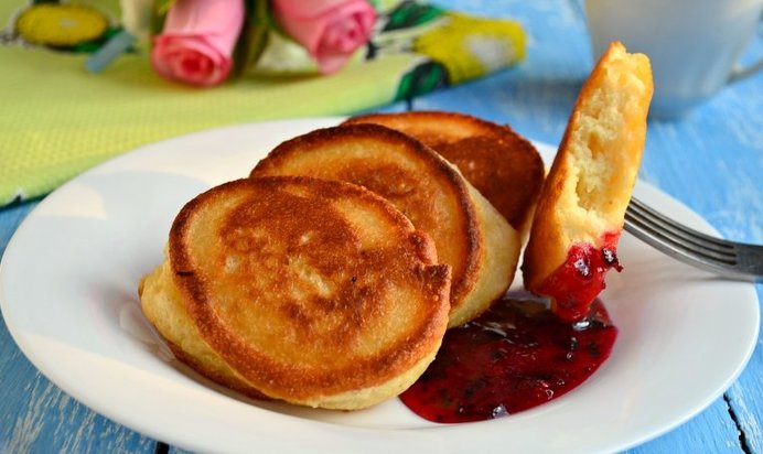 Пышные оладьи на манной крупе