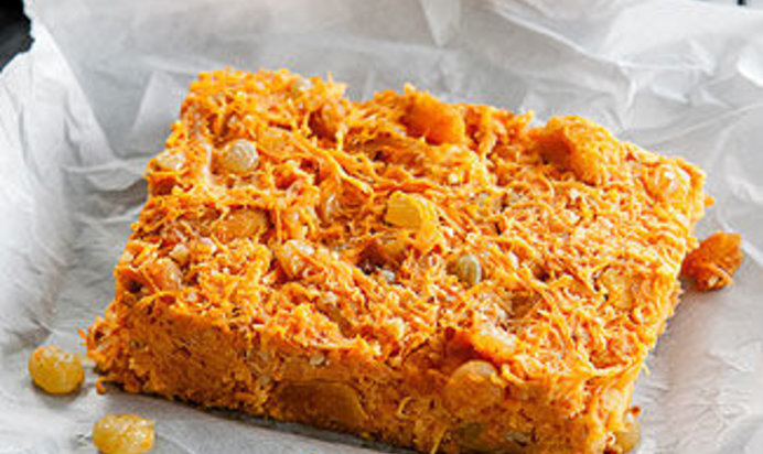 Сладкая морковная запеканка в мультиварке