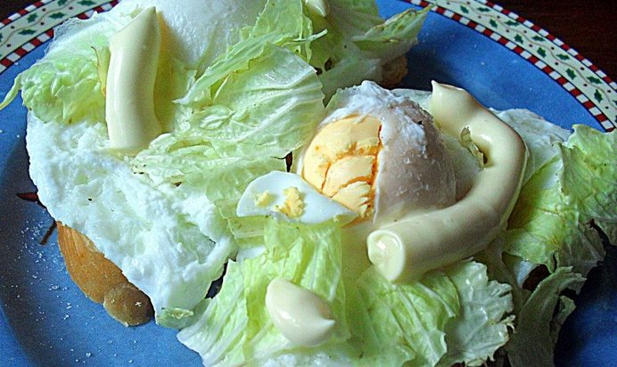 Бутерброд с яйцом