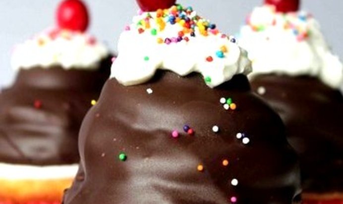 Маффины с зефирным кремом