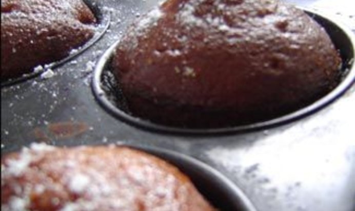 Маффины с черносливом и орешками