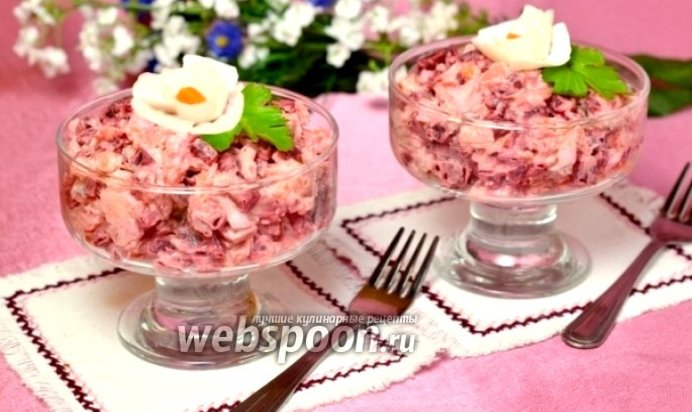 Салат с копчёной мойвой