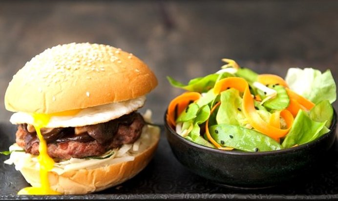 Бургеры барбекю со свининой