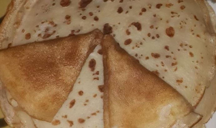 Блинчики на кефире с коньяком