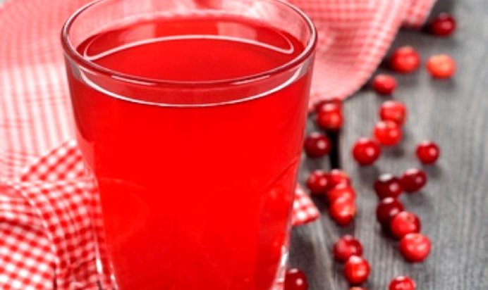 Брусничный морс с медом