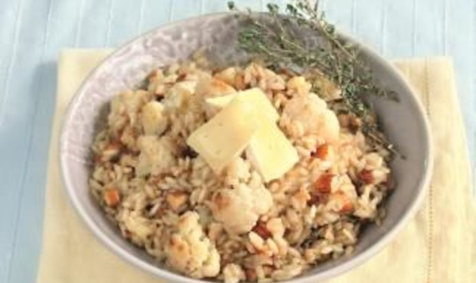 Ризотто с цветной капустой и миндалем