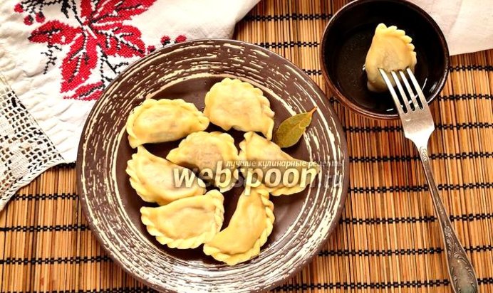 Пельмени из трёх видов мяса