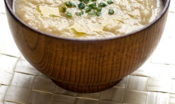 Сырный суп с сельдереем