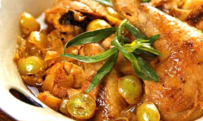 Курица с виноградом