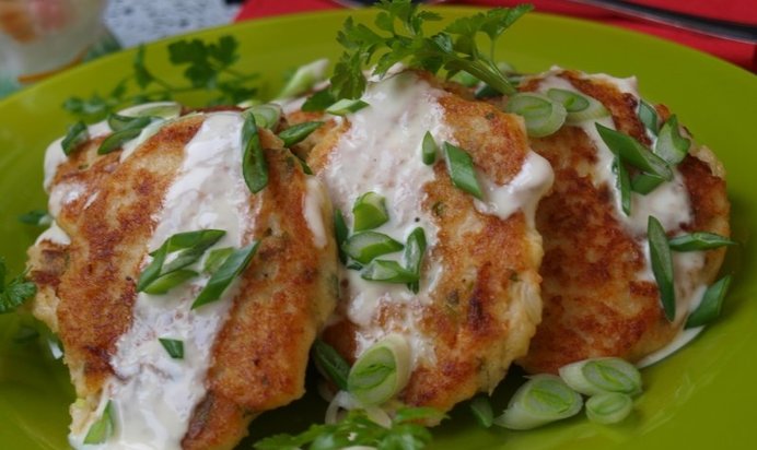 Оладьи из цветной капусты с паприкой