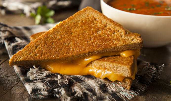 Гренки с сыром