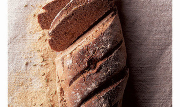 Хлеб с инжиром и анисом