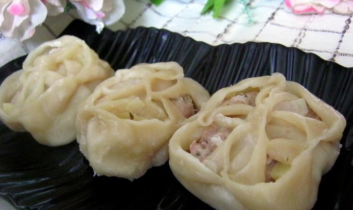 Манты с мясом и картофелем