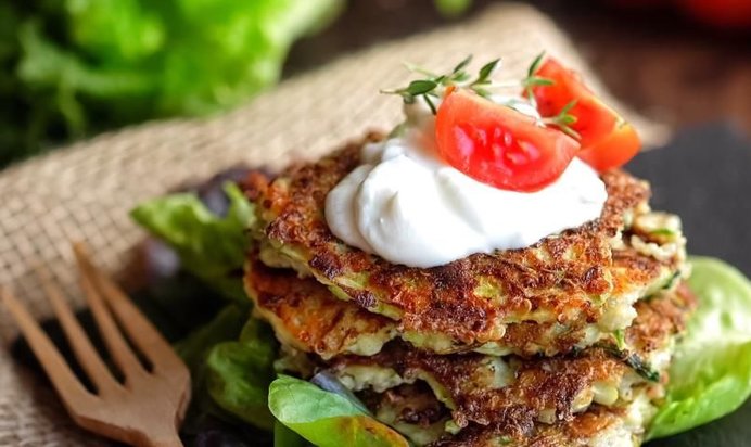 Кабачковые оладьи с киноа