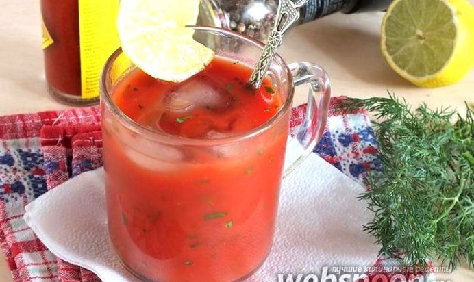 Освежающий томатный коктейль с петрушкой
