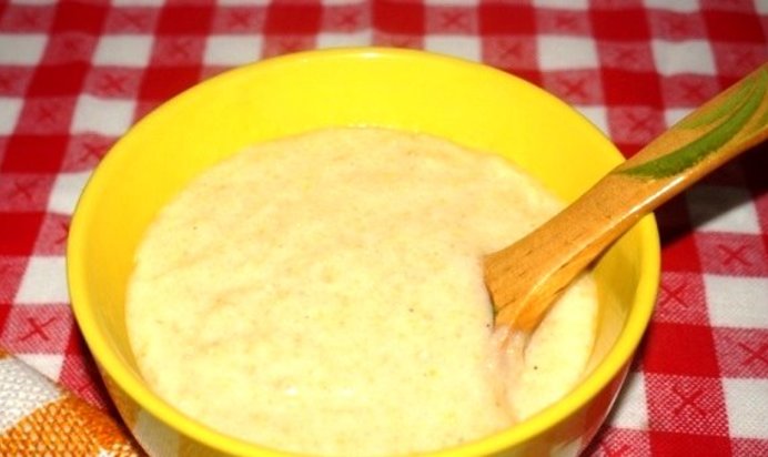 Кукурузная каша с сулугуни