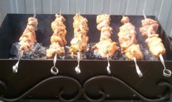 Виноград с благородными сырами