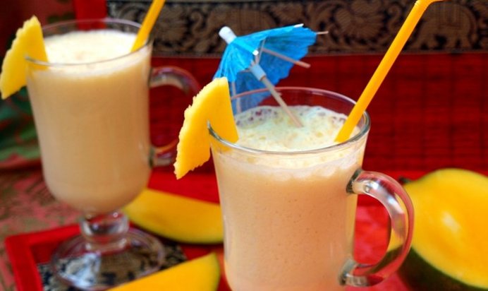 Манговый коктейль