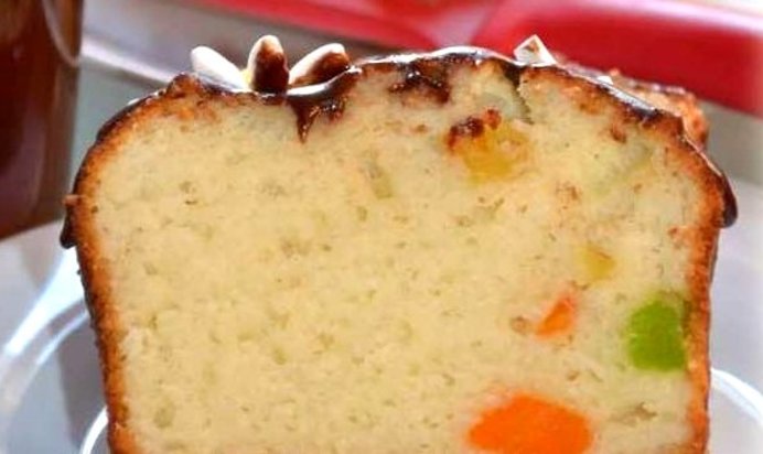 Творожный кекс с цукатами