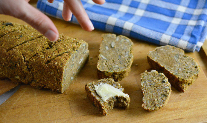 Хлеб с бататом и семечками