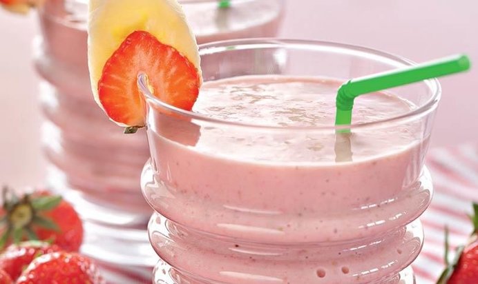 Бананово-клубничный смузи