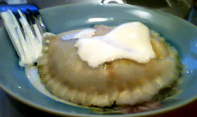 Вареники с творогом и черникой