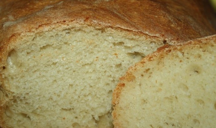 Хлеб ночного брожения (очень похож на чиабатту)