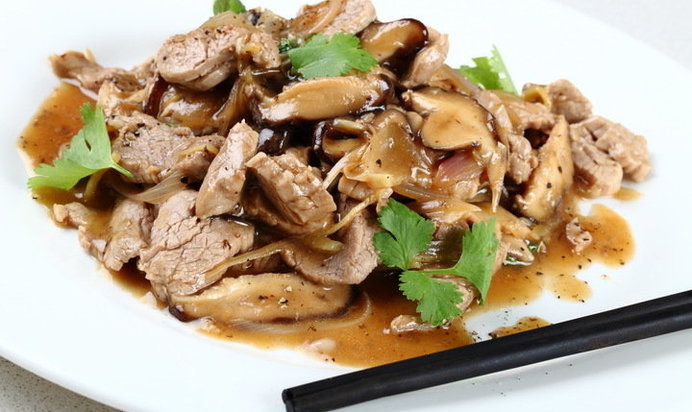 Бабочки из свиной вырезки