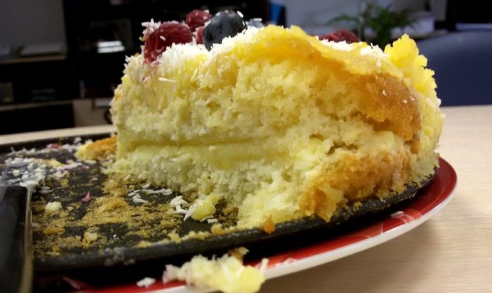 Кукурузно-лимонный торт