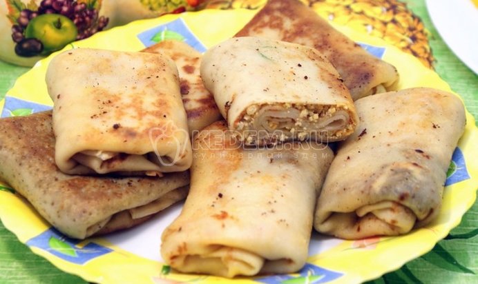 Гренки, запеченные с яйцами