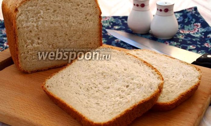 Хлеб на сыворотке с овсяными хлопьями и смальцем в хлебопечке