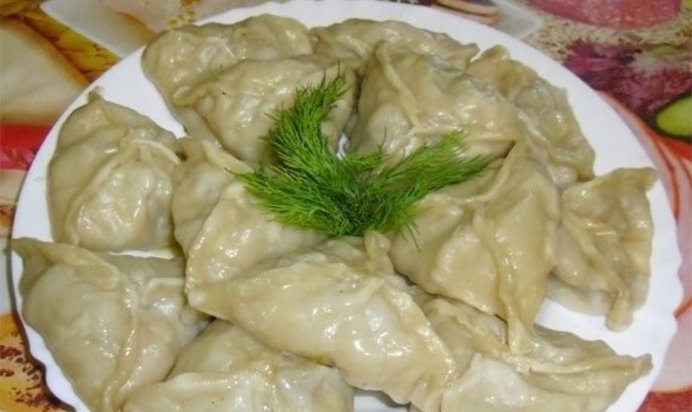 Манты с тыквой и мясом